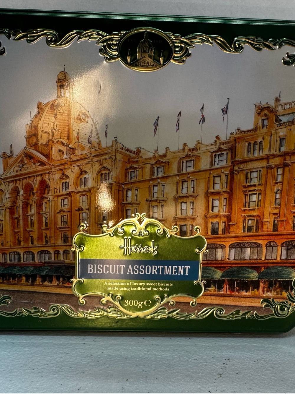 Harrods London Biscuit Assortment Tin Empty Green Gold Decorative Storage Box